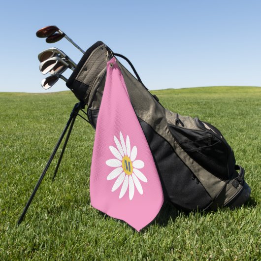Daisy mit anfänglich rosa golfhandtuch (Gras)