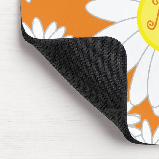 Daisy Monogram Orange White und Gelb Mousepad (Ecke)