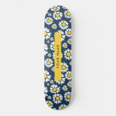 Daisy Muster, White Daisies, Ihr Name Skateboard (Vorderseite)