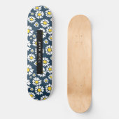 Daisy Muster, White Daisies, Ihr Name Skateboard (Vorderseite)