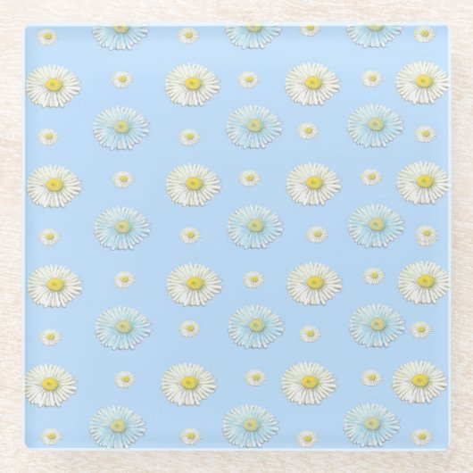 Daisy Pattern auf hellblauem Hintergrund Glasuntersetzer (Vorderseite)