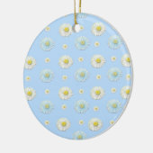 Daisy Pattern auf hellblauem Hintergrund Keramik Ornament (Links)