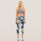 Daisy Pattern, Blumenmuster, weiße Daisien Capri Leggings (Vorderseite)