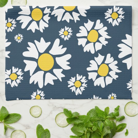 Daisy Pattern, Blumenmuster, weiße Daisien Geschirrtuch (Gefaltet)