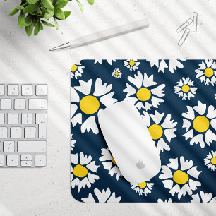 Daisy Pattern, Blumenmuster, weiße Daisien Mousepad