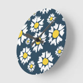 Daisy Pattern, Blumenmuster, weiße Daisien Runde Wanduhr (Winkel)