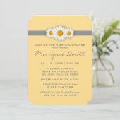 Daisy Ribbon - Gelbgraues und weißes Brautparty Einladung (Stehend Vorderseite)