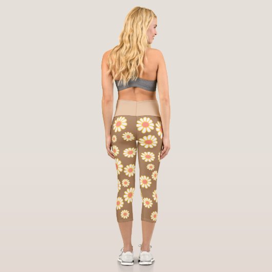 Daisy Simple Brown Capri Leggings (Rückseite)
