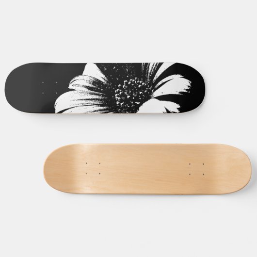 Daisy Skateboard (Horizontal)
