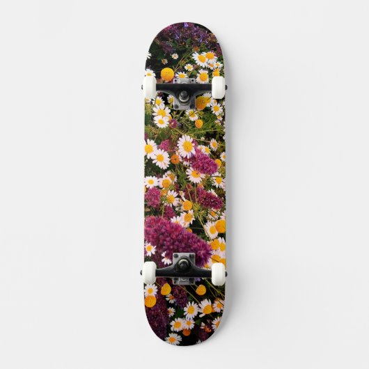 Daisy und violette Blumen Skateboard (Vorderseite)