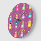 Daisyflower Matryoshka Große Wanduhr (Winkel)