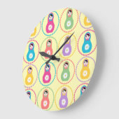 Daisyflower Matryoshka Große Wanduhr (Winkel)