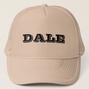Dale on a Khaki Truckerkappe