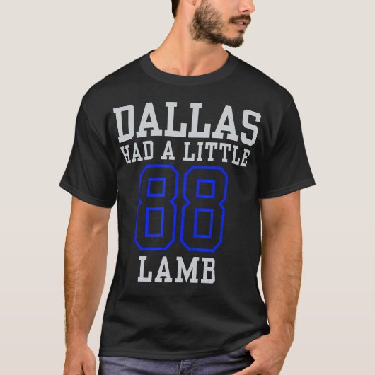 Dallas hatte ein kleines Lamb-Design-Kleid T-Shirt (Vorderseite)
