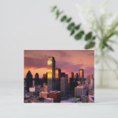 Dallas Skyline bei Sunset Postkarte (Stehend Vorderseite)