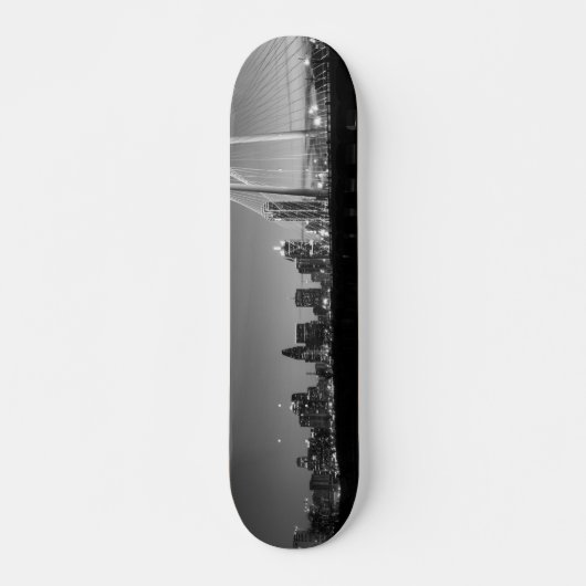 Dallas Skyline Dawn Grayscale Skateboard (Vorne)