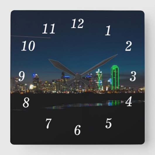 Dallas Skyline Dawn Pano Wall Clock Quadratische Wanduhr (Vorderseite)