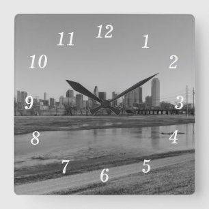 Dallas Skyline Grayscale Wall Clock Quadratische Wanduhr