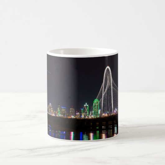 Dallas Skyline Hunt Kaffee Tasse (Mittel)