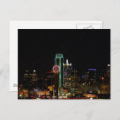 Dallas Skyline in der Nacht Postkarte (Vorne/Hinten)