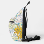 Dallas. Worth Flyway Chart Crossbody Bag (Rechts)