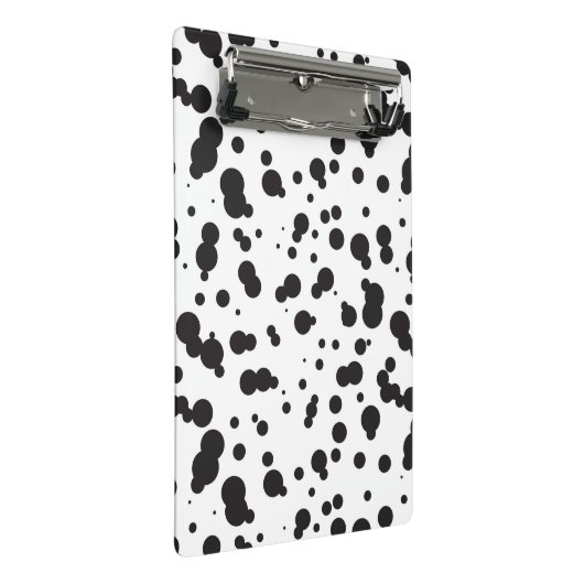 Dalmatine Punkt-Muster Mini Klemmbrett (Schrägansicht)