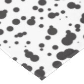 Dalmatine Punkt-Muster Tischdecke (Schrägansicht)