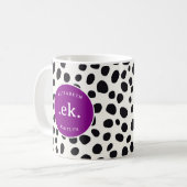 Dalmatiner Abstraktes Muster Lila Monogramm Kaffeetasse (Vorderseite Links)