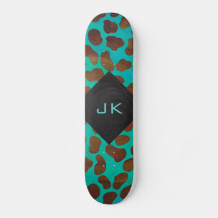 Dalmatiner braun und Aquamarin mit Monogramm Skateboard