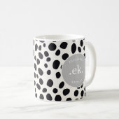 Dalmatiner Dog Abstraktes Muster Grau Monogramm Kaffeetasse (VorderseiteRechts)