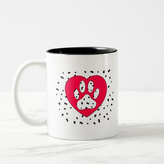 Dalmatiner Dog Paw Print in rotem Herzen Zweifarbige Tasse (Links)