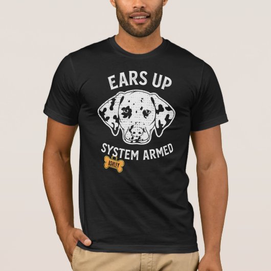 Dalmatiner Großer Hund bewaffnet T-Shirt (Vorderseite)