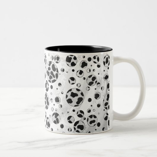 Dalmatiner Polka Dot Black und White Zweifarbige Tasse (Rechts)