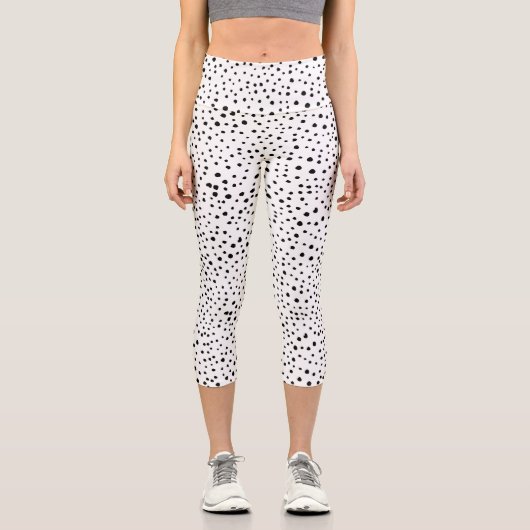 Dalmatiner-Spots, Dalmatiner-Punkte, Schwarz und W Capri Leggings (Vorderseite)