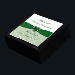 Damask 55. Hochzeitstag Geschenkboxen<br><div class="desc">Ein Digitalbcon-Bilderdesign mit smaragdgrünen Farben und Damast-Design mit einer Vielzahl von Sonderbildern, Formen, Mustern, Stilen und Schriftart in dieser einzigartigen "Bold Damask 55th Wedding Anniversary"-Geschenkboxen. Dieses ansprechende und elegante Design wird mit individuell anpassbaren Textschreibungen zum Anzug Ihres eigenen besonderen Anlasses ergänzt und ist damit das ideale Geschenk für Familien und...</div>