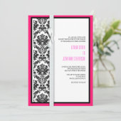 Damask Bow Hochzeitseinladung mit Hot Pink Einladung (Stehend Vorderseite)