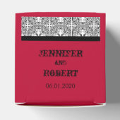 Damask Delikatesse in Scarlet Red Gastgeschenk Hoc Geschenkschachtel (Oben)