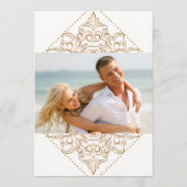 Damask Pattern Gold Dot Lace Save the Date Foto (Rückseite)