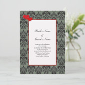 Damask Wedding Einladungen mit Red Trim Self Host (Stehend Vorderseite)