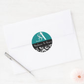 Damask Wedding Monogram in Schwarz und Aquamarin Runder Aufkleber (Umschlag)
