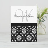Damask Wedding Monogram & Names Back Einladung (Stehend Vorderseite)