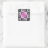 Damaske grau und rosa quadratischer aufkleber (Tasche)