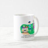 Dame Golfer Housekeeping Cartoon Mug Kaffeetasse (VorderseiteRechts)