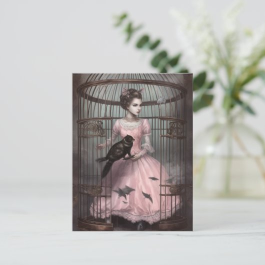 Dame im Vogelkäfig mit seltsamem Vogel Postkarte (Stehend Vorderseite)
