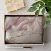 Dame mit gefedertem Sonnenschirm, Magnolienblüten Seidenpapier (Geschenk)