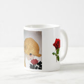DAME MIT ROTER ROSE KAFFEETASSE (VorderseiteRechts)