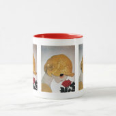 DAME MIT ROTER ROSE TASSE (Zentrum)