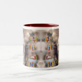 Dame von Lourdes Zweifarbige Tasse (Mittel)