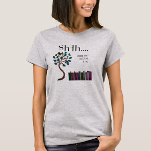 Damen Grafik T-Shirt – Lebendiges Buchliebhaber T-