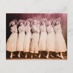 Damen tanzen im Vintage-Stil Postkarte
